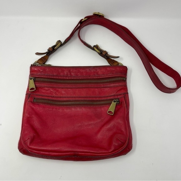 Fossil Crossbody Explorer Red Leather - Picture 1 of 15